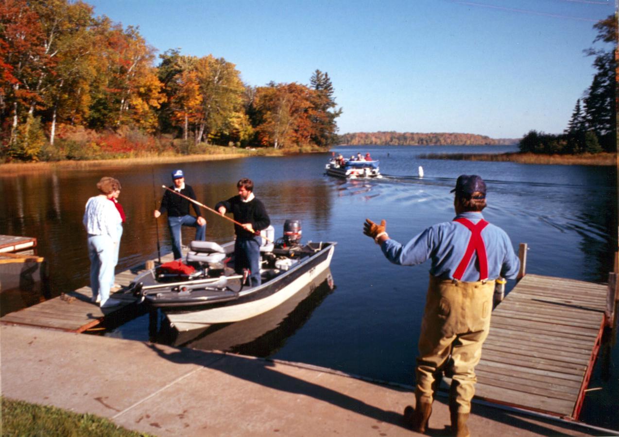 Lakewoods Resort & Golf Namekagon Экстерьер фото