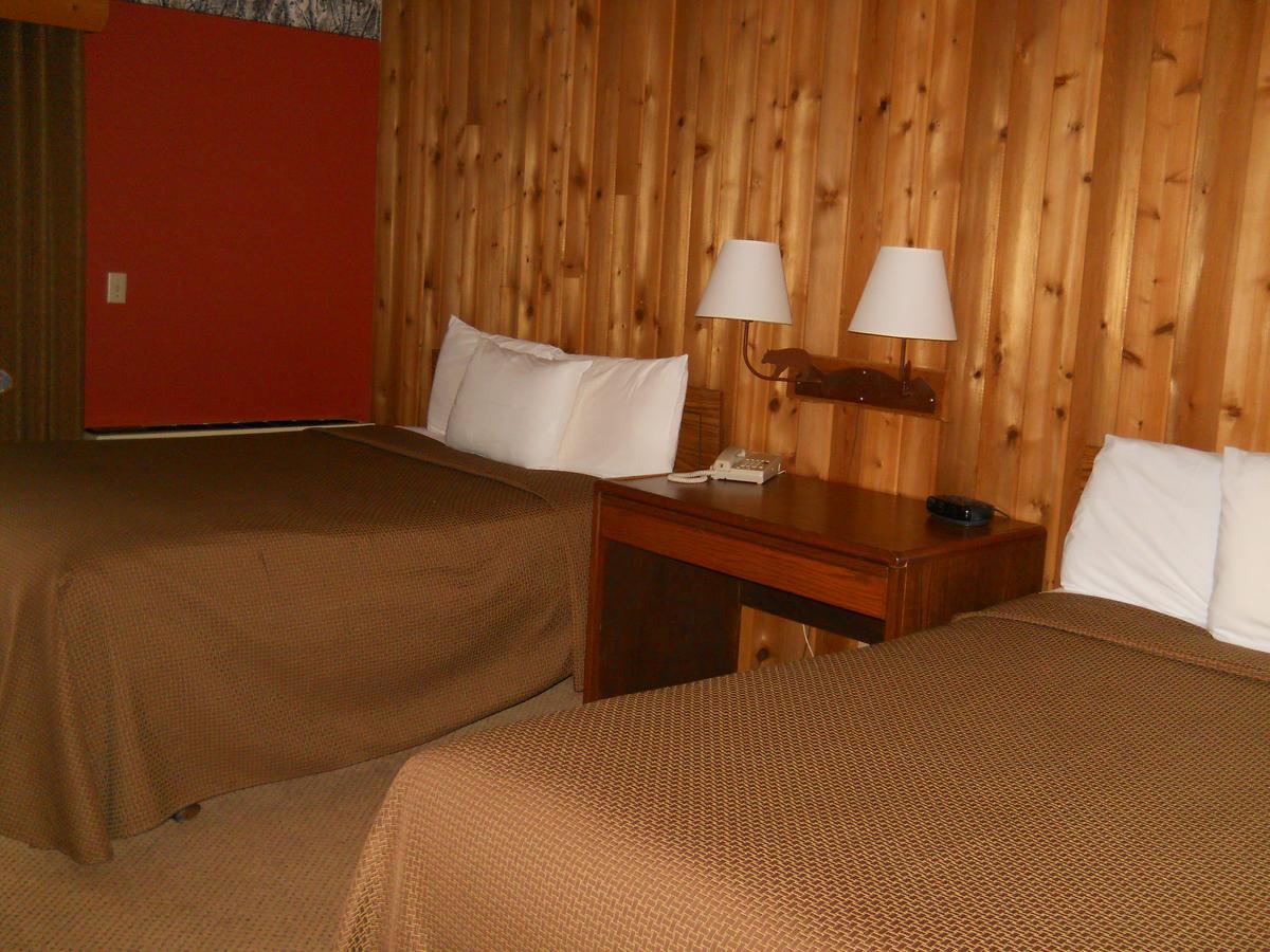 Lakewoods Resort & Golf Namekagon Номер фото