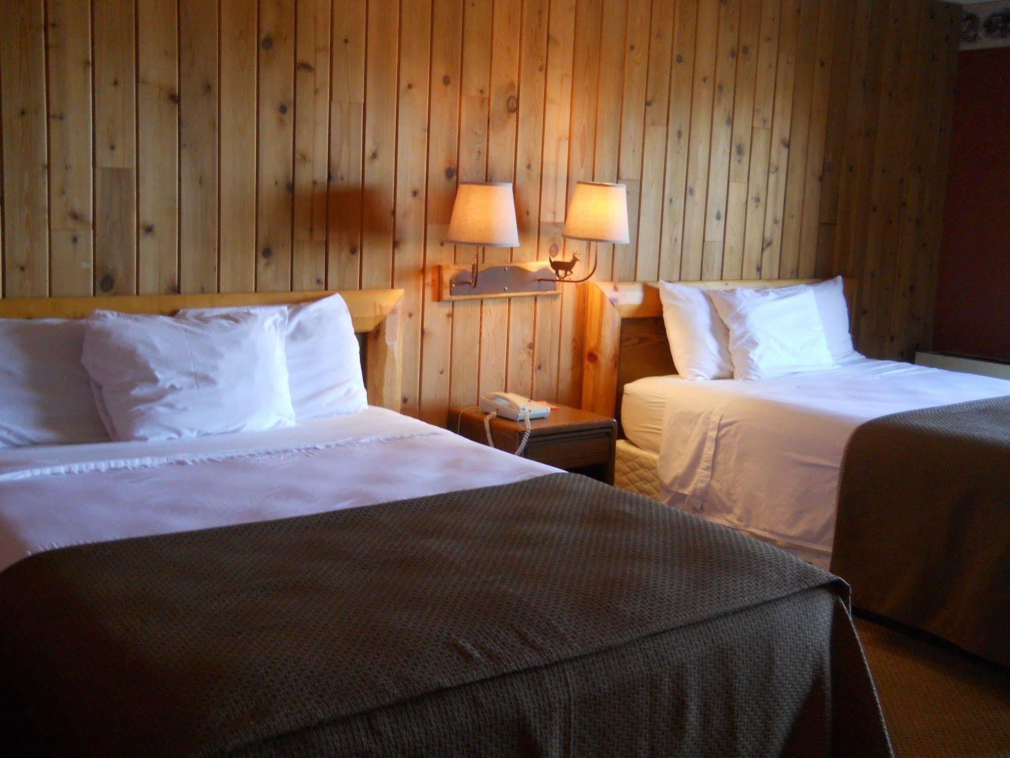Lakewoods Resort & Golf Namekagon Экстерьер фото
