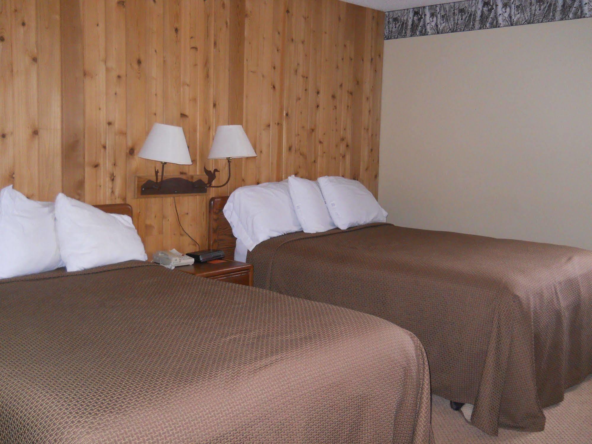 Lakewoods Resort & Golf Namekagon Экстерьер фото