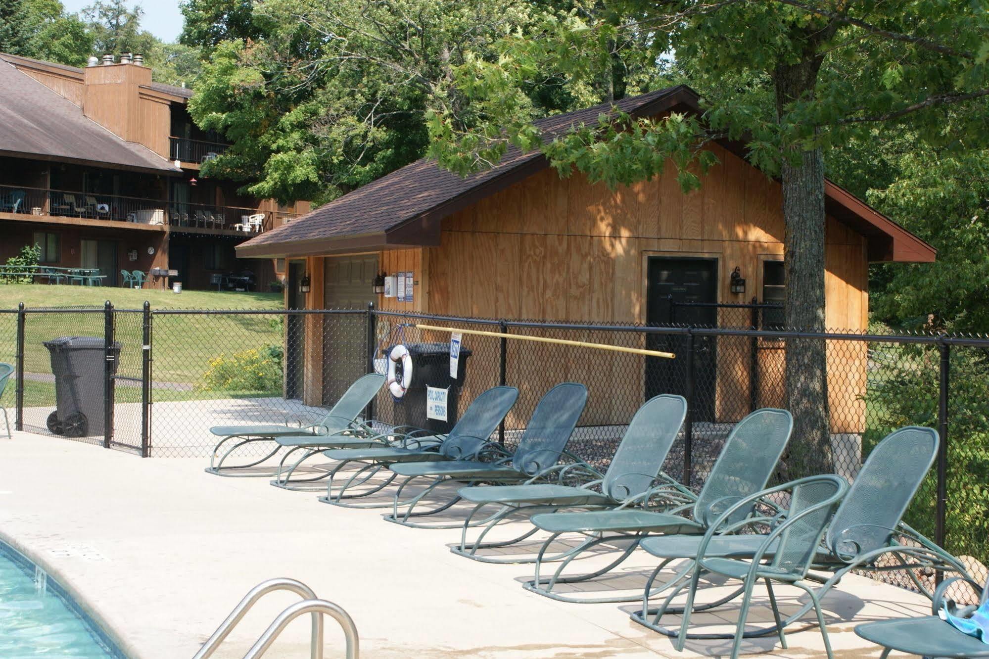 Lakewoods Resort & Golf Namekagon Экстерьер фото