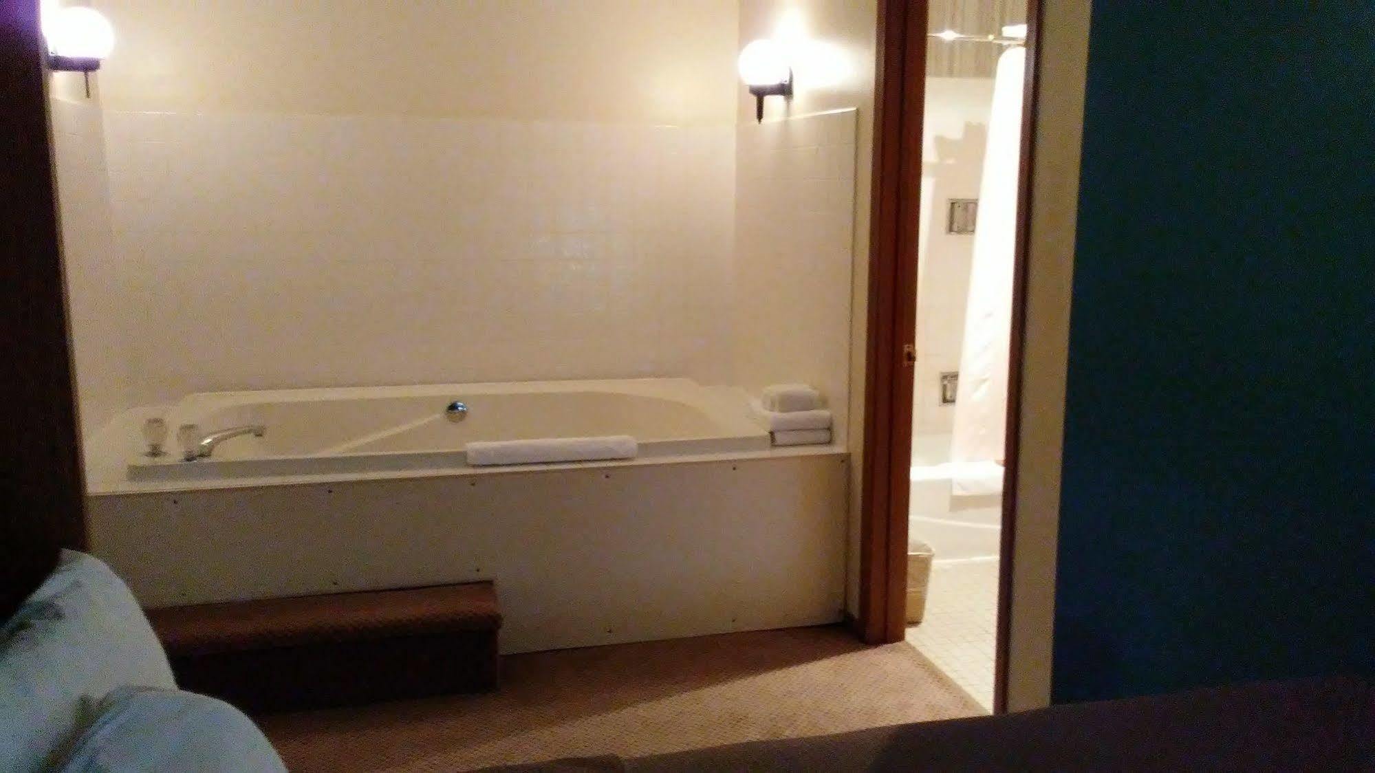 Lakewoods Resort & Golf Namekagon Экстерьер фото